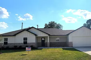 1620 La Delle St, Wharton, TX 77488 - Photo 1