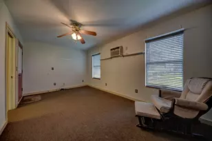239 N Monroe, La Grange, TX 78945 - Photo 25