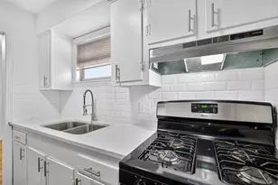2420 McDuffie St, Houston, TX 77019 - Photo 15