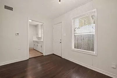 2420 McDuffie Street #9, Houston, TX 77019 - Photo 7