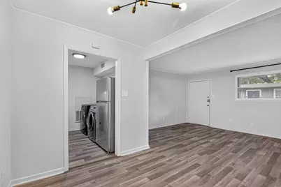 2420 McDuffie Street #9, Houston, TX 77019 - Photo 17