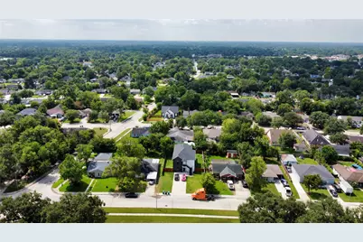 5854 Southville Street, Houston, TX 77033 - Photo 3