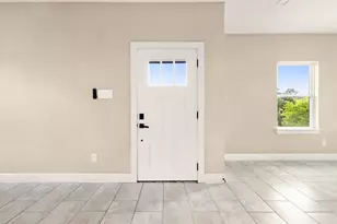 5854 Southville St, Houston, TX 77033 - Photo 9