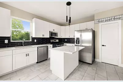 5854 Southville Street, Houston, TX 77033 - Photo 13