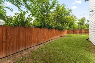 5854 Southville St, Houston, TX 77033 - Photo 33