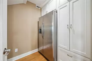 4210 Surf Dr, Galveston, TX 77554 - Photo 17