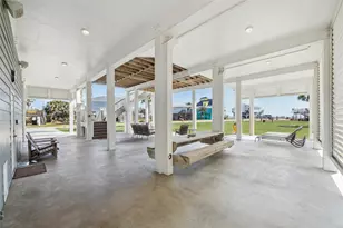 4210 Surf Dr, Galveston, TX 77554 - Photo 37