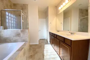 8922 Cedar Mound Ln, Houston, TX 77083 - Photo 13