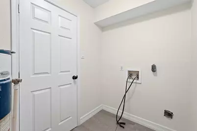 8630 Winewood Drive, Houston, TX 77044 - Photo 19