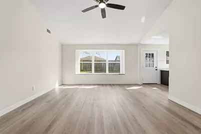 8630 Winewood Drive, Houston, TX 77044 - Photo 13