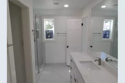 5623 Theall Road, Houston, TX 77066 - Photo 19