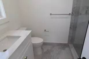 5623 Theall Rd, Houston, TX 77066 - Photo 17