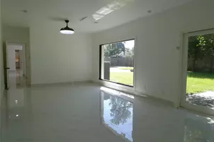 5623 Theall Rd, Houston, TX 77066 - Photo 11