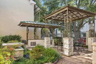 2700 Revere Street #121, Houston, TX 77098 - Photo 19