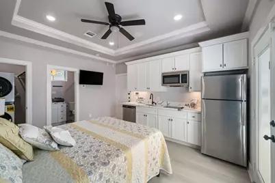 8521 Brandon Bldg-D Street #Studio, Houston, TX 77051 - Photo 1