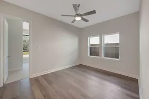 1728 Howler Wy, Montgomery, TX 77316 - Photo 23