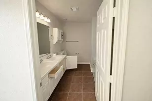 17715 Barton Point Ln, Richmond, TX 77407 - Photo 7