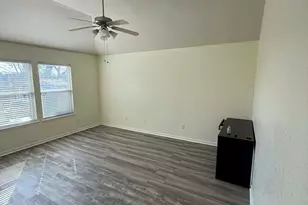 17715 Barton Point Ln, Richmond, TX 77407 - Photo 5