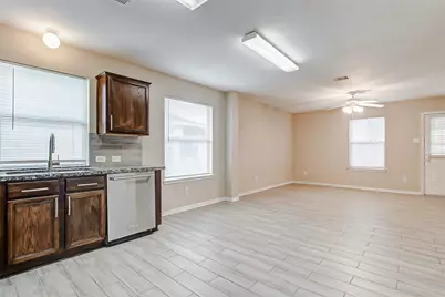 10822 Cane Grove Ln, Houston, TX 77075 - Photo 19