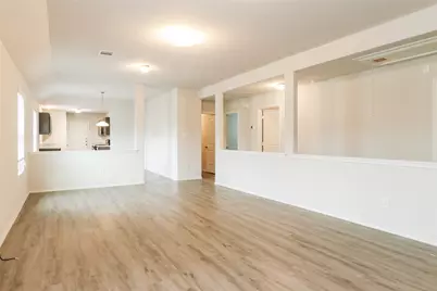 2022 Chunk Court, Conroe, TX 77301 - Photo 5