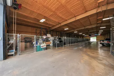10814 Woodedge Drive, Houston, TX 77070 - Photo 17