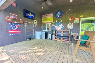 606 E Ahldag St, Wharton, TX 77488 - Photo 37