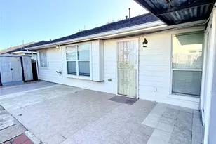 10823 Coral Garden Ln, Houston, TX 77075 - Photo 33