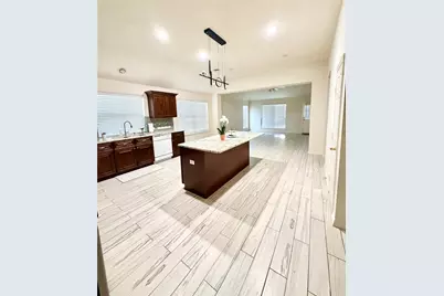 10823 Coral Garden Lane, Houston, TX 77075 - Photo 11