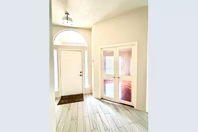 10823 Coral Garden Lane, Houston, TX 77075 - Photo 7