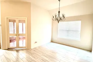 10823 Coral Garden Ln, Houston, TX 77075 - Photo 9