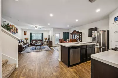 5102 Hedgerose Lane, Katy, TX 77449 - Photo 5