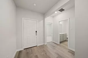 3512 Monroe St, Bay City, TX 77414 - Photo 3