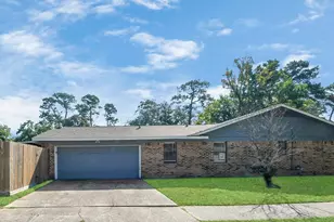 7303 Foxwick Ln, Humble, TX 77338 - Photo 3