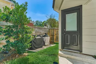 402 Susan Ln, Conroe, TX 77385 - Photo 41
