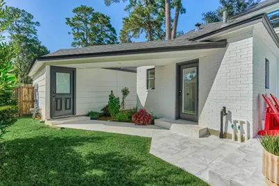 402 Susan Lane, Conroe, TX 77385 - Photo 43