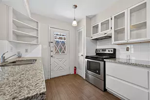 9901 Sharpcrest St, Houston, TX 77036 - Photo 19