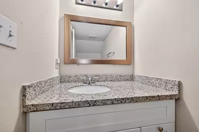 9901 Sharpcrest Street #B3, Houston, TX 77036 - Photo 27