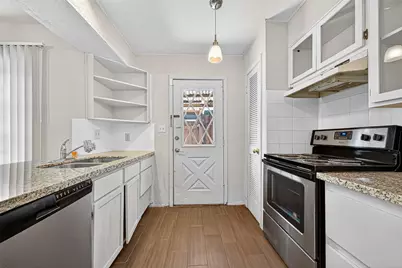 9901 Sharpcrest Street #B3, Houston, TX 77036 - Photo 21