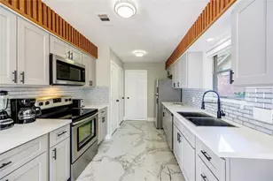 15642 Pagehurst Dr, Houston, TX 77084 - Photo 9