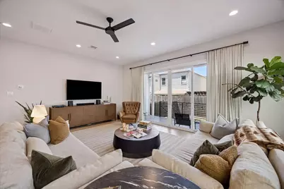 5532 Darling Street, Houston, TX 77007 - Photo 3