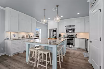 941 S Gateway, Port Bolivar, TX 77650 - Photo 9