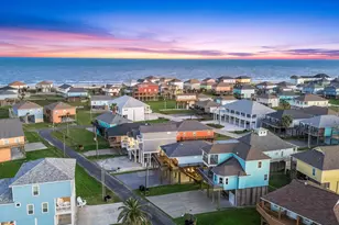 941 S Gateway, Port Bolivar, TX 77650 - Photo 43