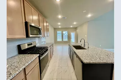 553 Sand Branch, Conroe, TX 77304 - Photo 17