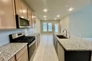 553 Sand Branch, Conroe, TX 77304 - Photo 17