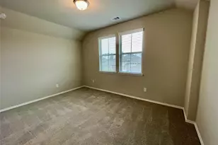 553 Sand Branch, Conroe, TX 77304 - Photo 33