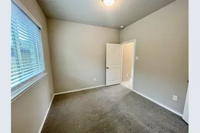 553 Sand Branch, Conroe, TX 77304 - Photo 25