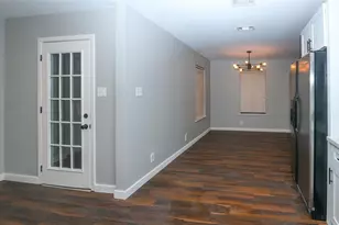 204 E 18th St, Georgetown, TX 78626 - Photo 13