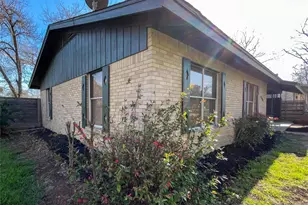 204 E 18th St, Georgetown, TX 78626 - Photo 19