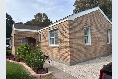 2410 Scott Street, La Marque, TX 77568 - Photo 3