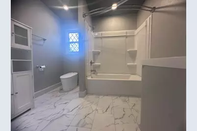 2410 Scott Street, La Marque, TX 77568 - Photo 11